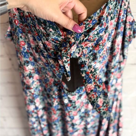 BCBG Paris Cut Out Tie Rib Knit Midi Dress Size XXL - Picture 4 of 10